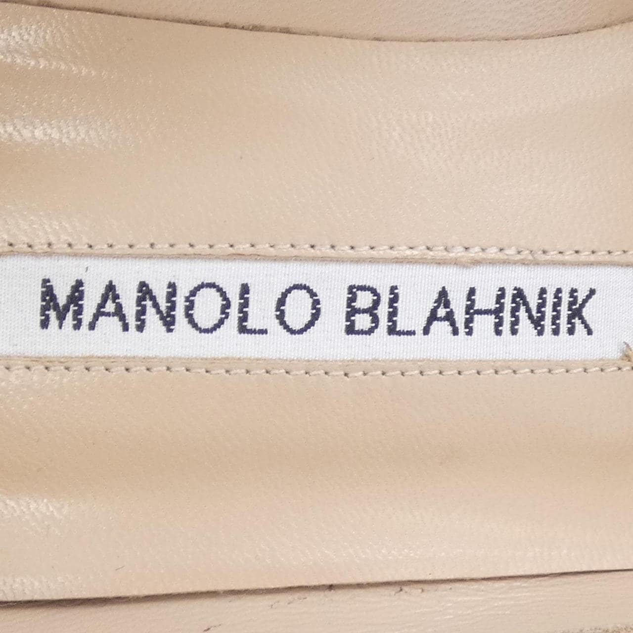 マノロブラニク MANOLO BLAHNIK パンプス