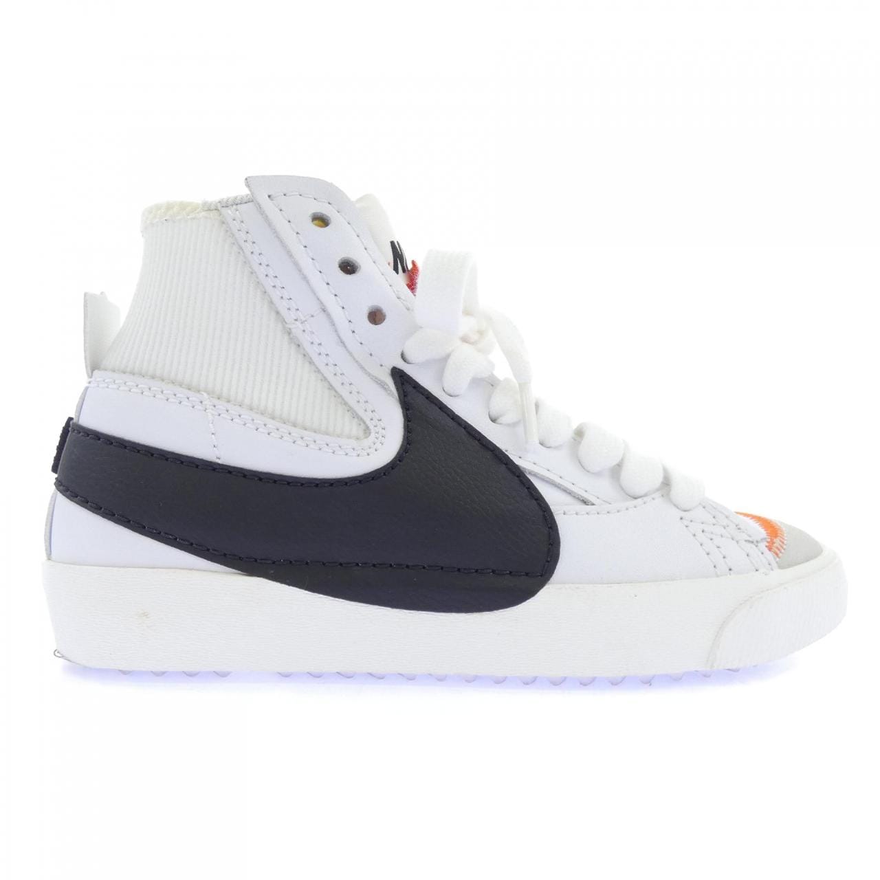 ナイキ NIKE DD3111-100 スニーカー