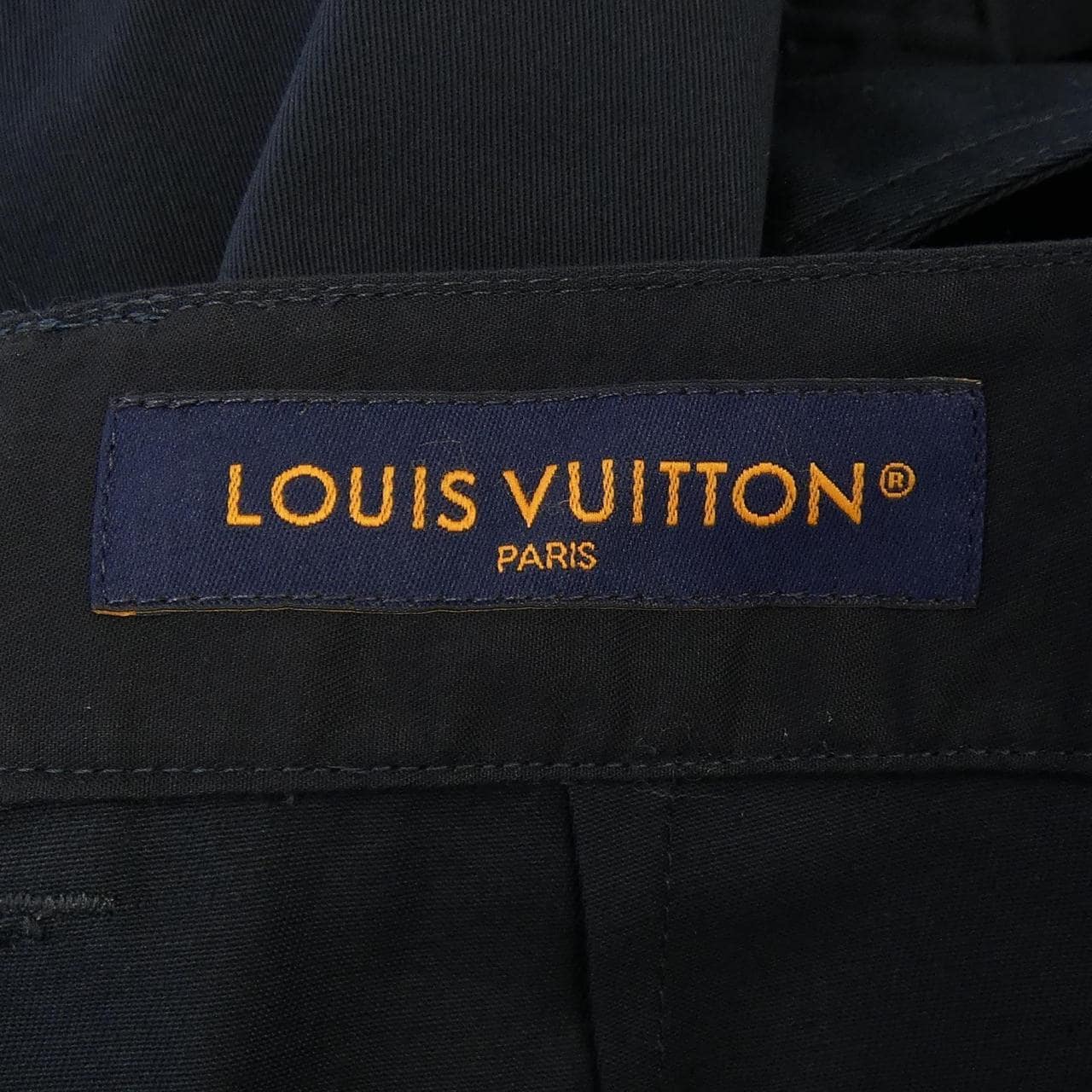 ルイヴィトン LOUIS VUITTON モノグラムポケットガーゴショーツ HTP48WFUG ショートパンツ