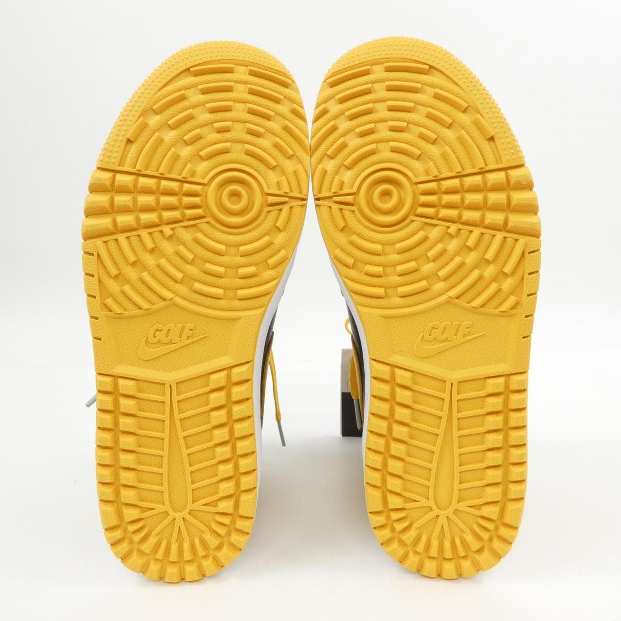 ナイキ NIKE スニーカー