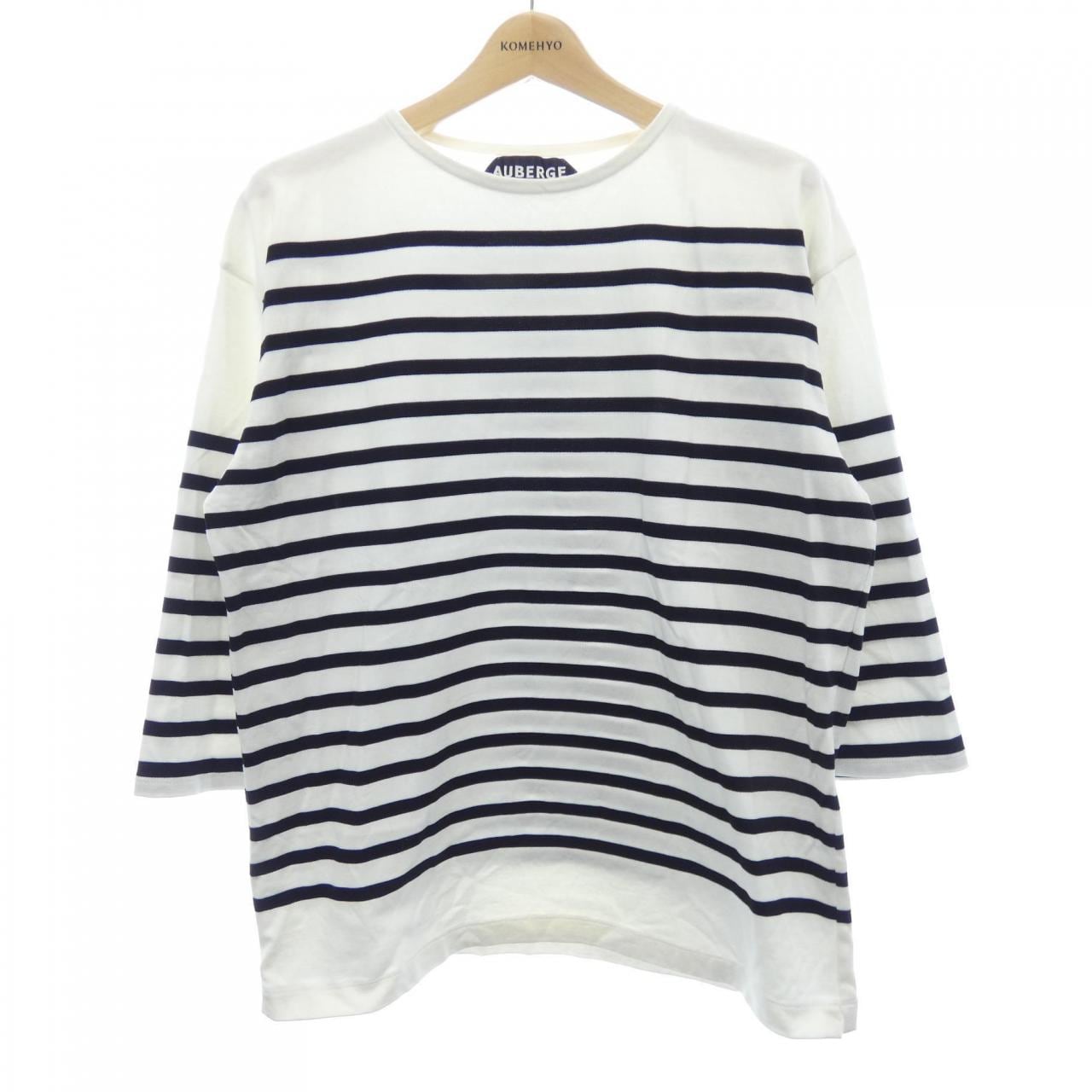 オーベルジュ AUBERGE Tシャツ