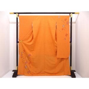 【未使用品】振袖　ＵＮＩＴＥＤＣＯＬＯＲＳ　ＯＦ　ＢＥＮＥＴＴＯＮ．