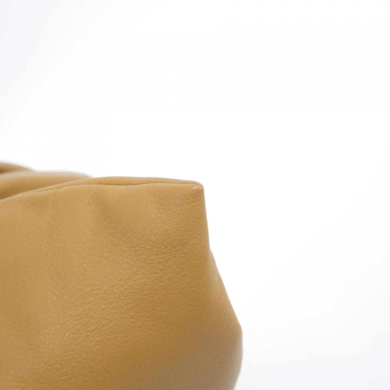 ボッテガヴェネタ 607964 VCP40 バッグ