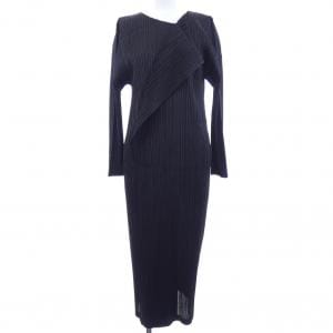 プリーツプリーズ PLEATS PLEASE PP51JH483 ワンピース