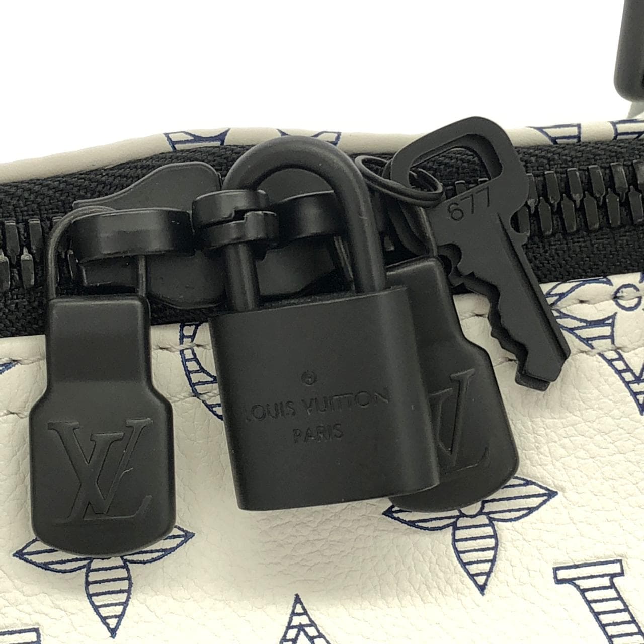 ルイヴィトン モノグラム シャドウ キーポル バンドリエール 50cm M24954 ボストンバッグ