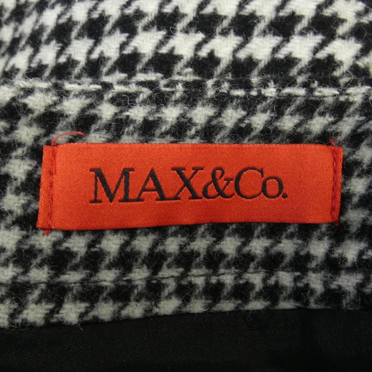 超棒Max&Co短裙