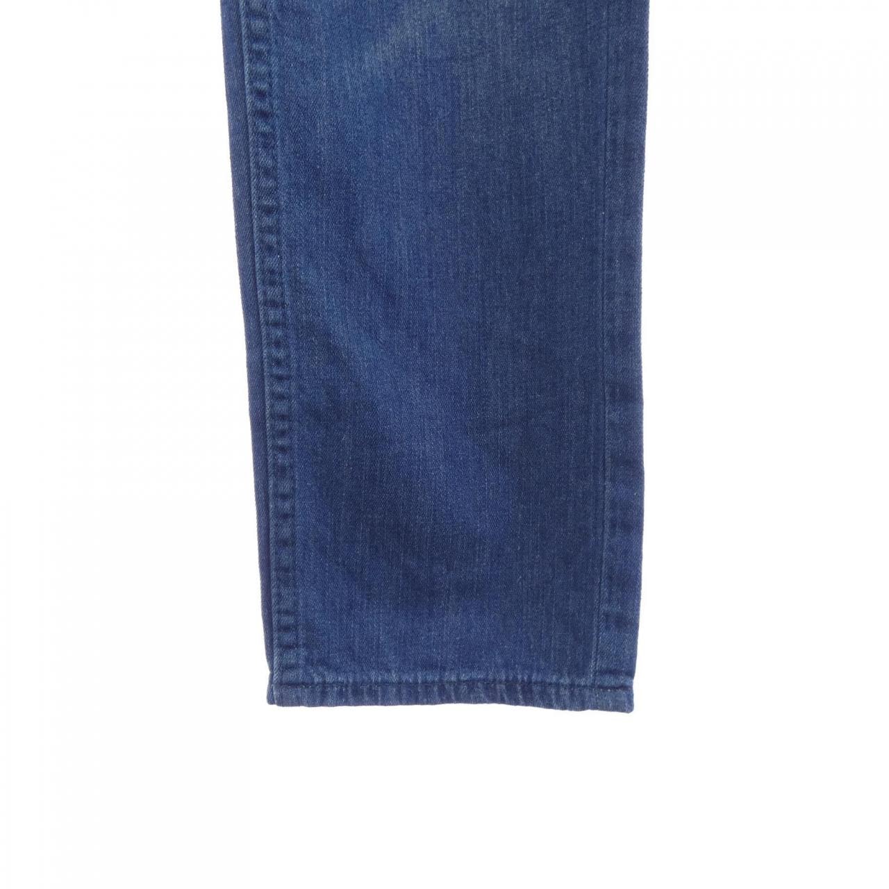 ヤヌーク YANUK ジーンズ