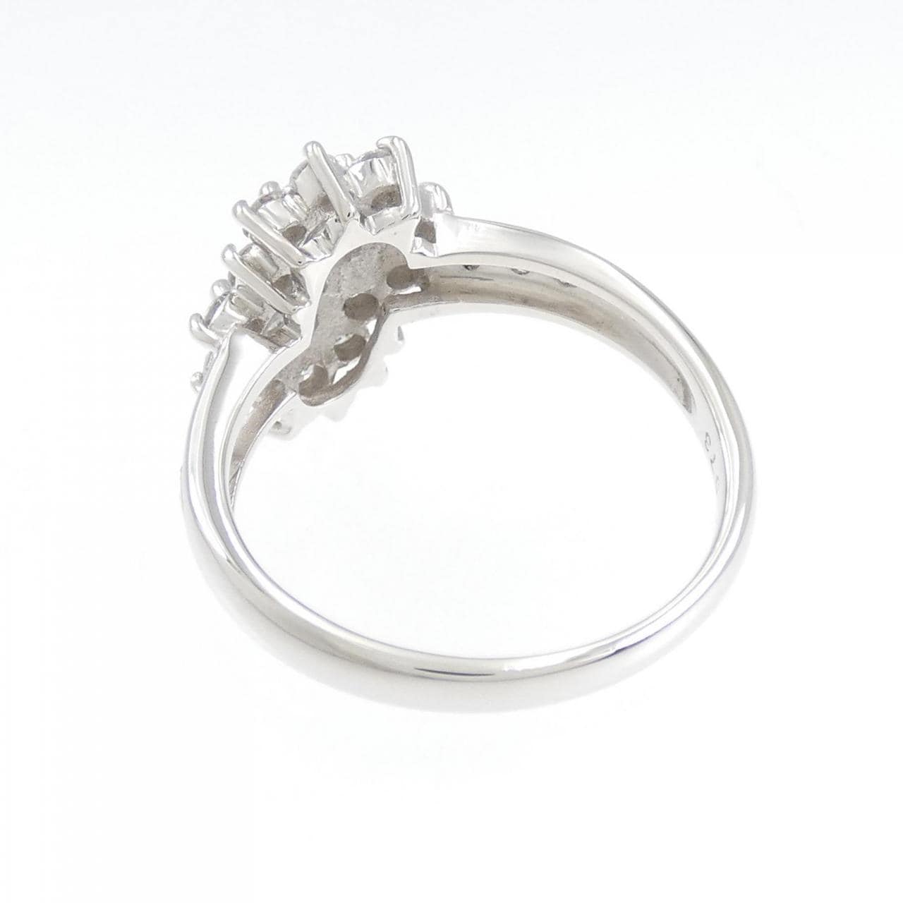PT Flower Diamond Ring 0.73CT