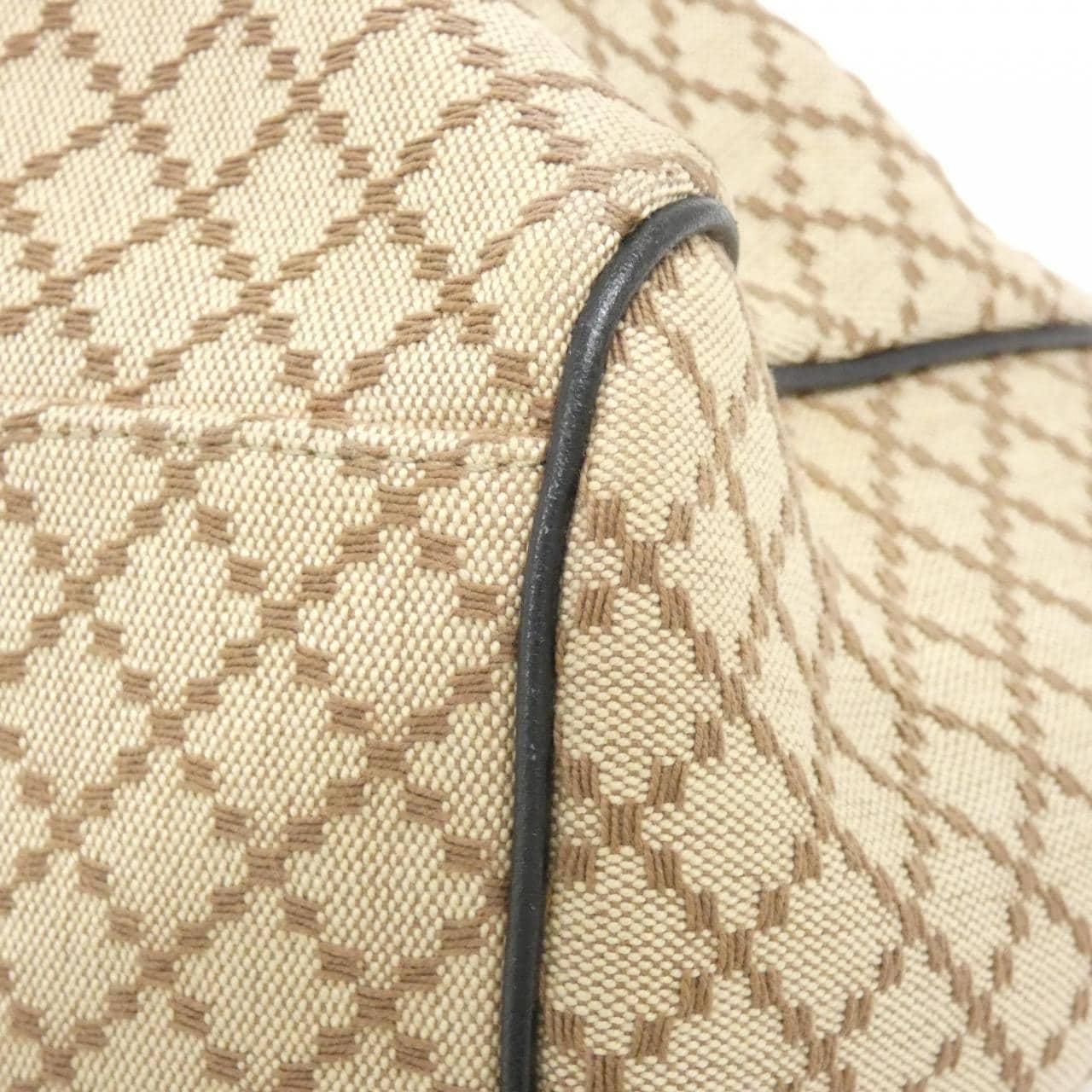 Gucci Suki 211944 KD01G包