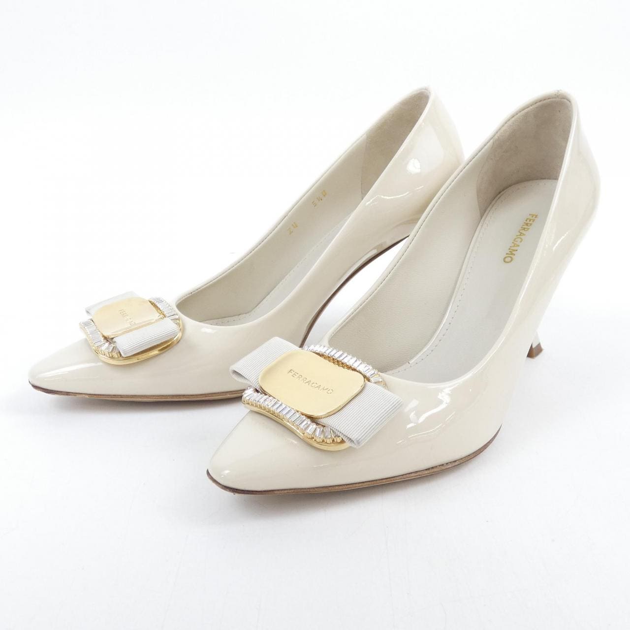 フェラガモ FERRAGAMO パンプス