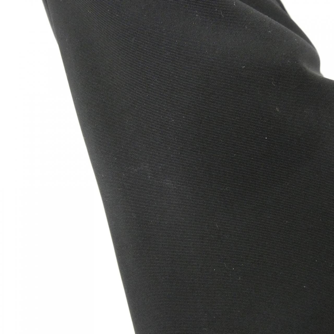 ロエベ アントン スリング B511A09X11 ショルダーバッグ