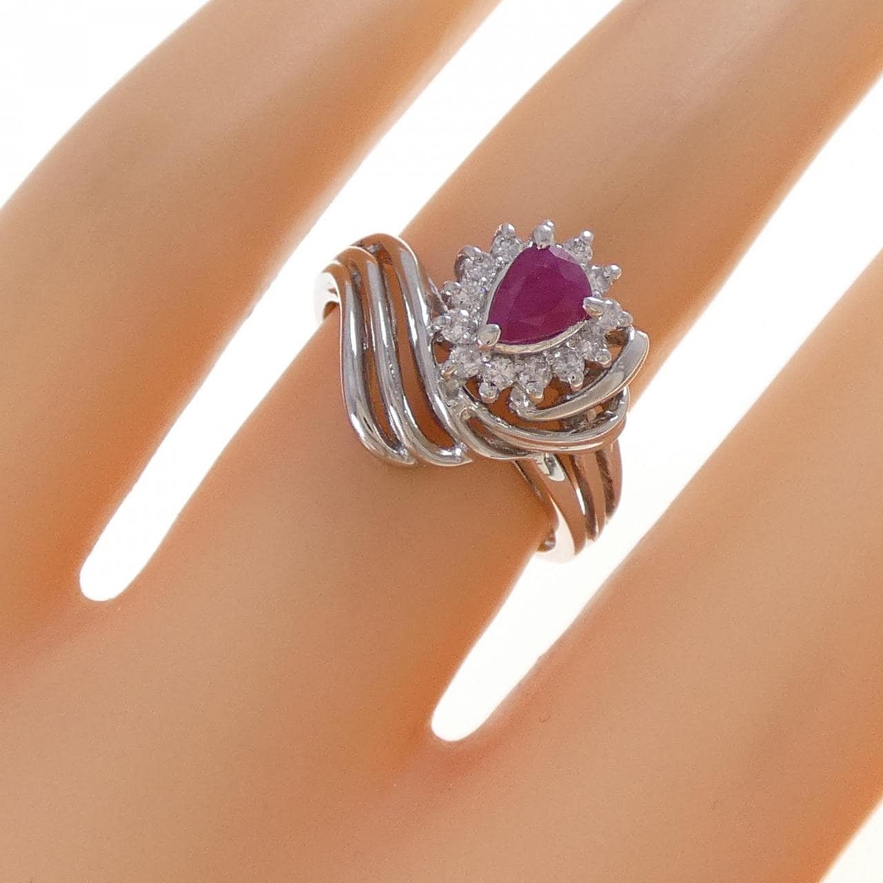 PT900 ルビー リング 0.35CT