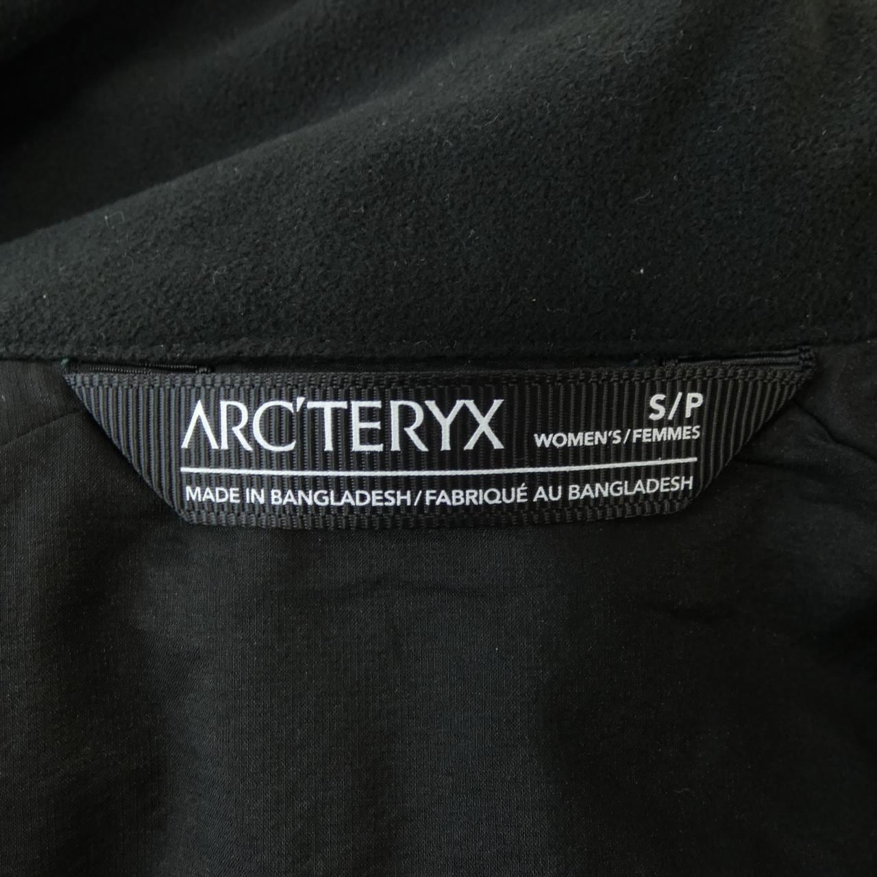 アークテリクス ARC'TERYX ベスト