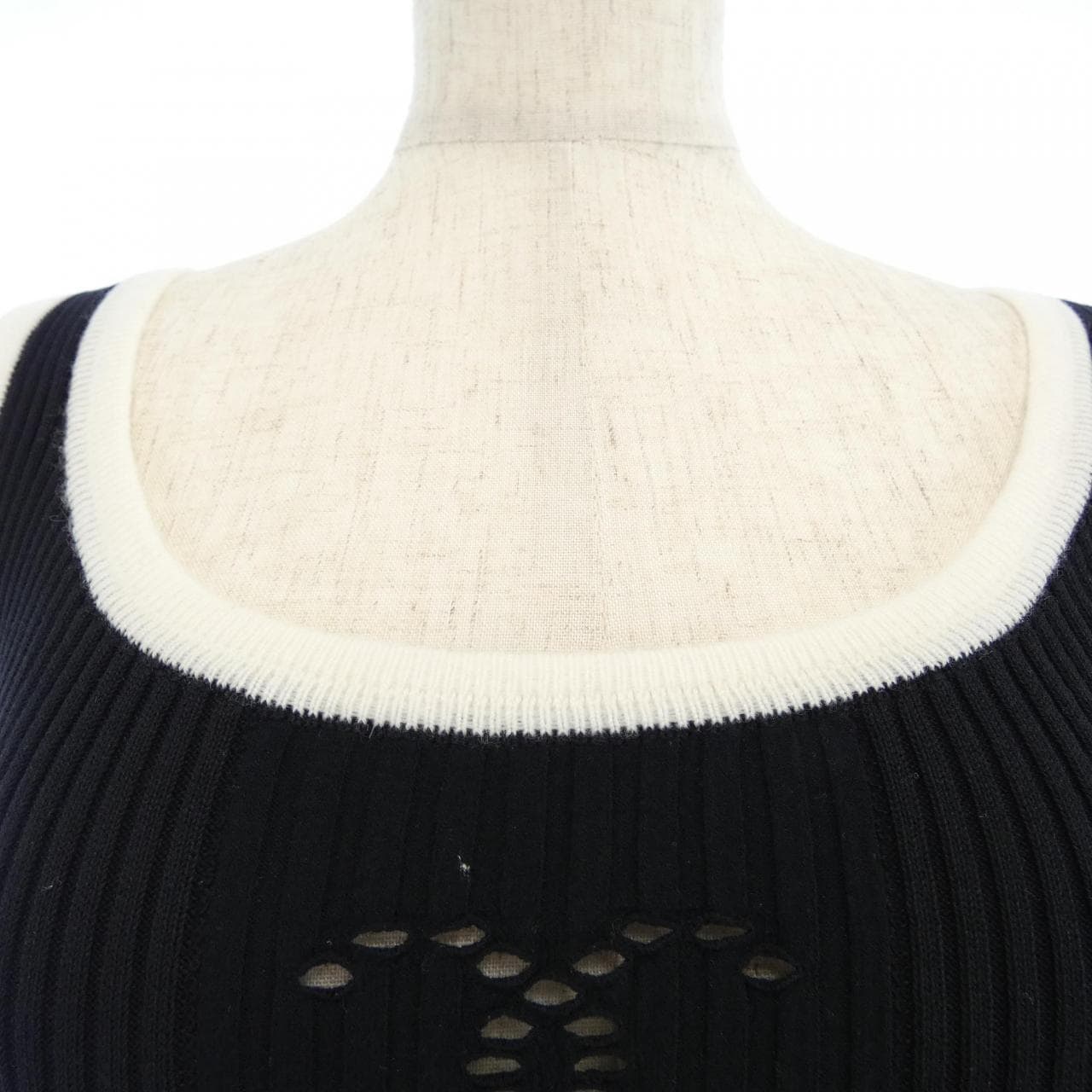 シャネル CHANEL LOOK45 P78636K11368 タンクトップ