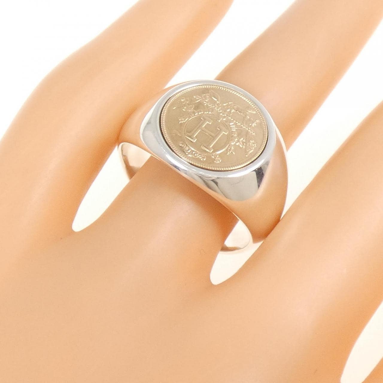 エルメス エクスリブリス シュヴァリエ リング