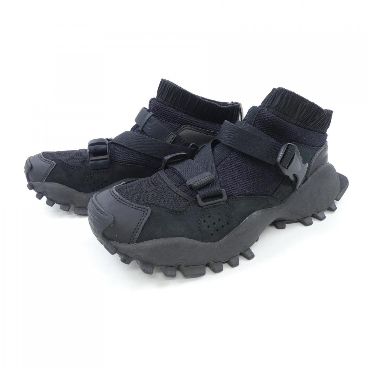 アディダス ADIDAS BA8357 スニーカー