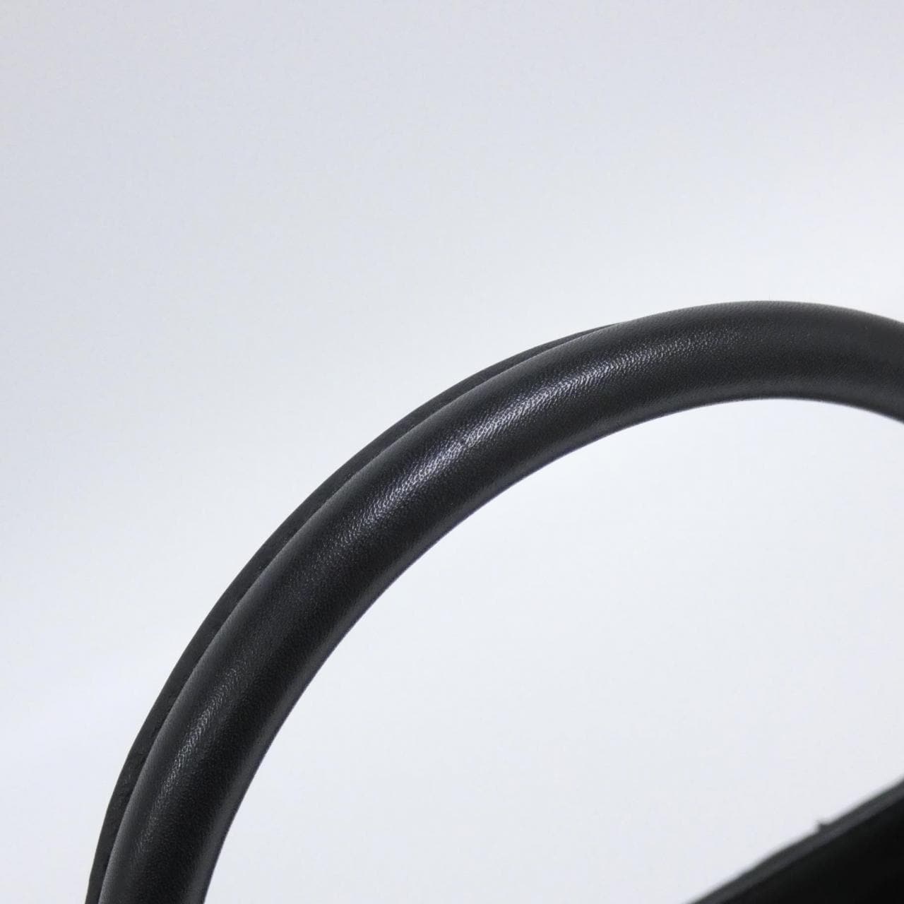 グッチ 409531 KLQPN バッグ