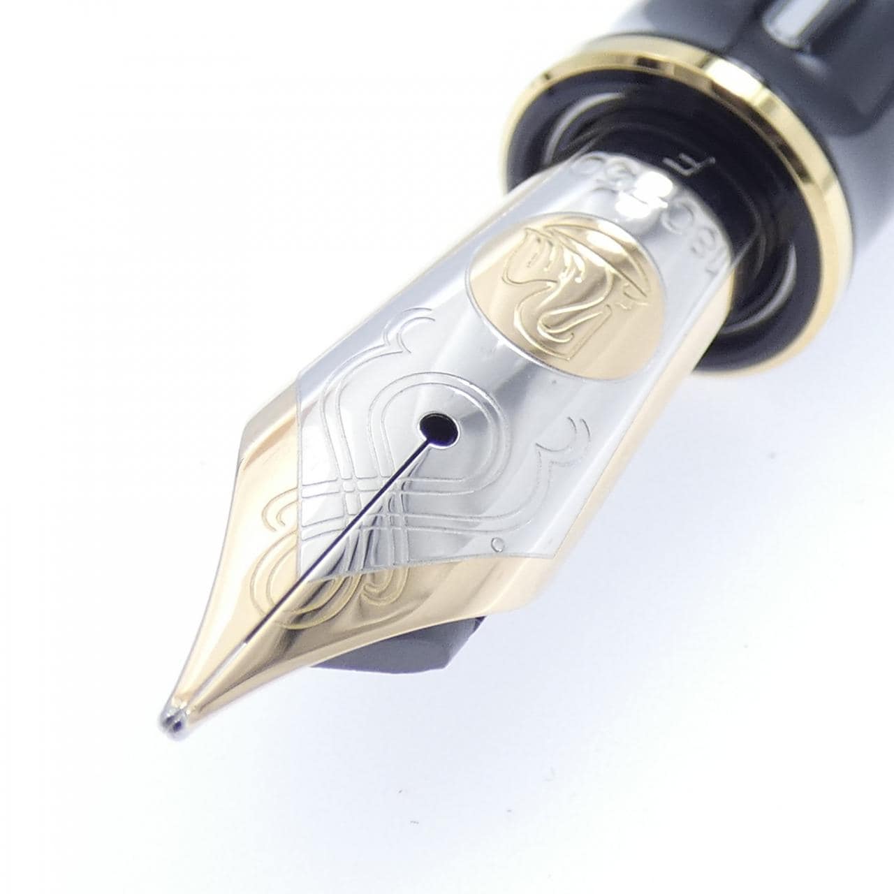 ペリカン スーベレーンM1000ブラック 万年筆