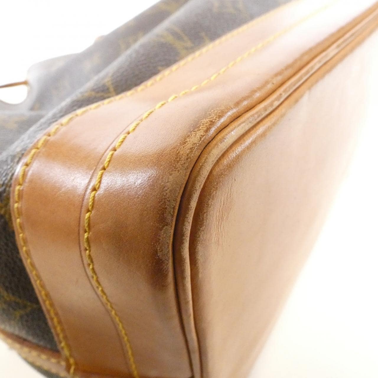 ルイヴィトン モノグラム ノエ M42224 ショルダーバッグ