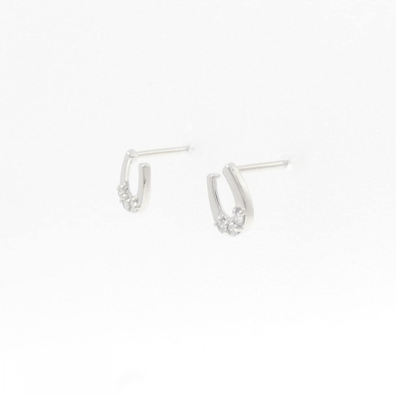 PT900 ホースシュー ダイヤモンド ピアス