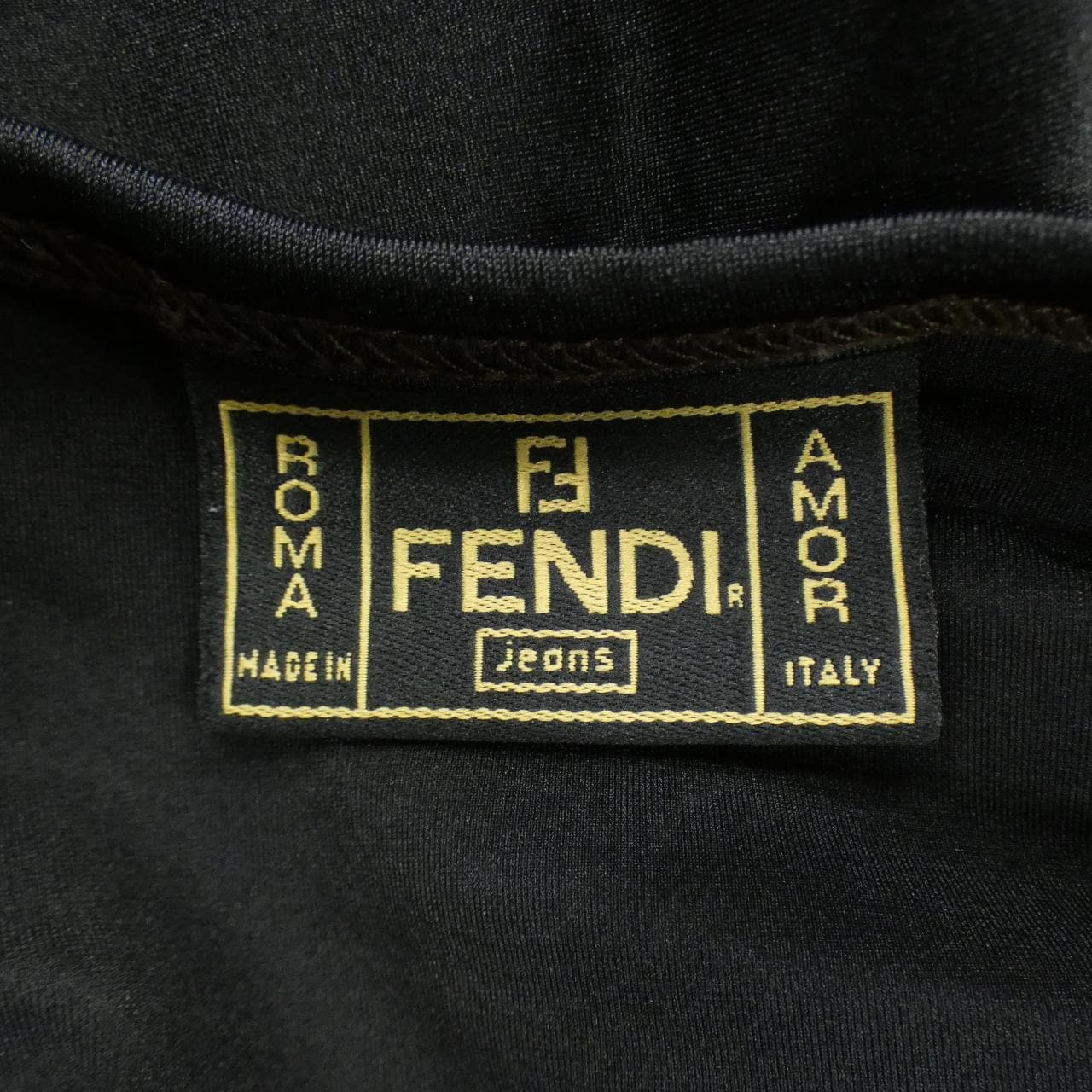 【ヴィンテージ】フェンディ FENDI Tシャツ
