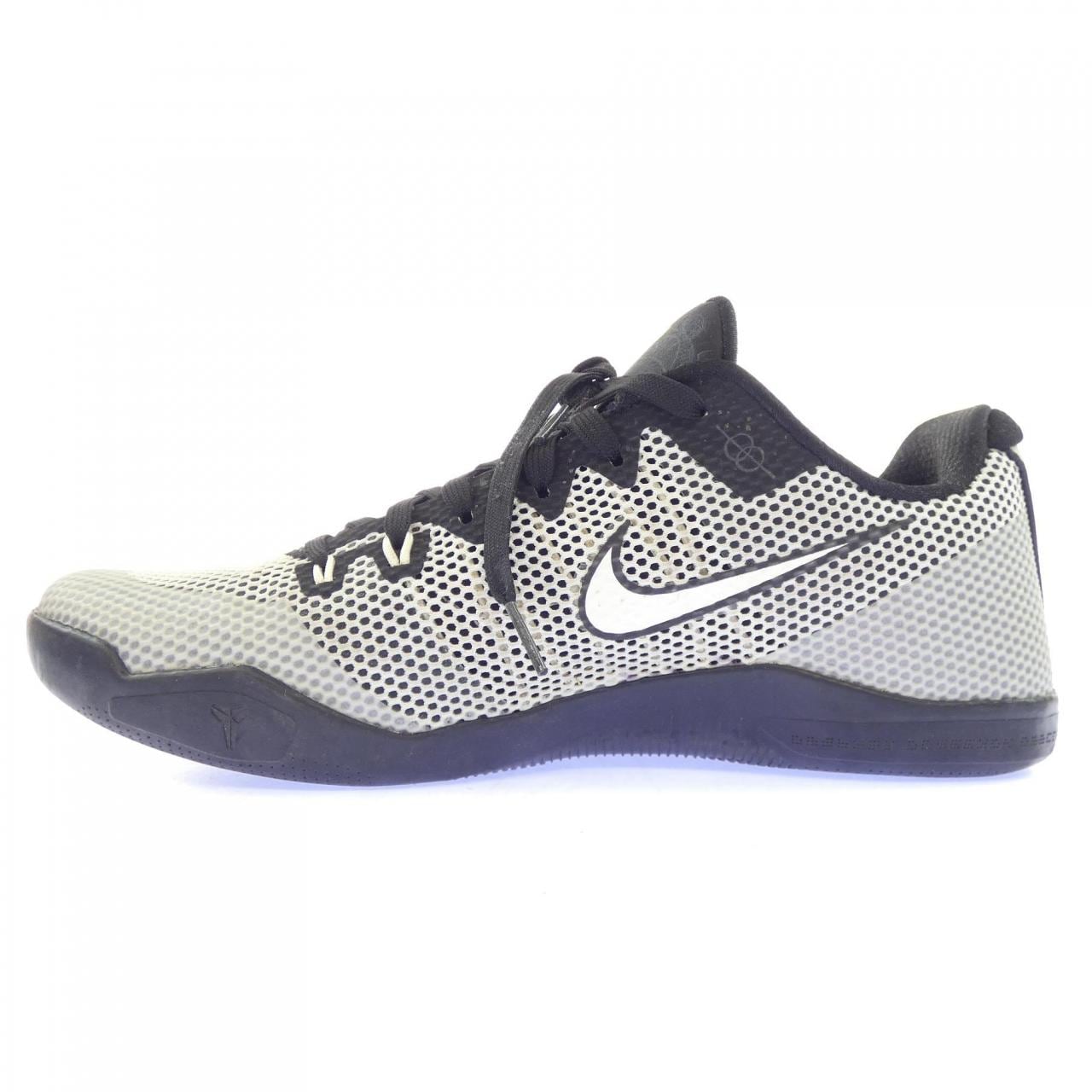ナイキ NIKE 869600 010 スニーカー
