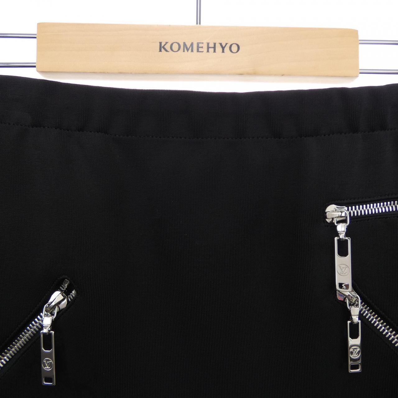 ルイヴィトン LOUIS VUITTON F9SK39VHD スカート