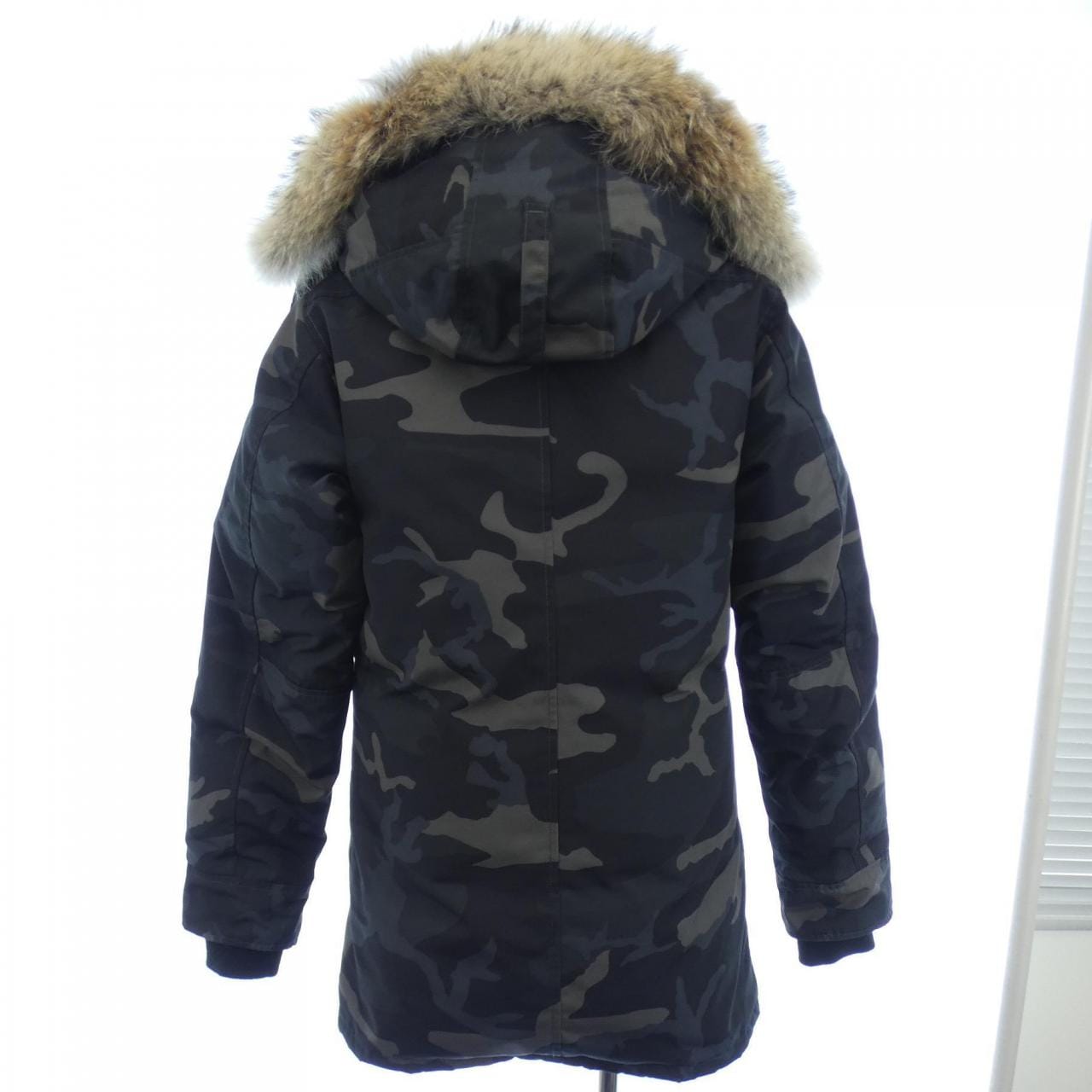 カナダグース CANADA GOOSE ダウンジャケット