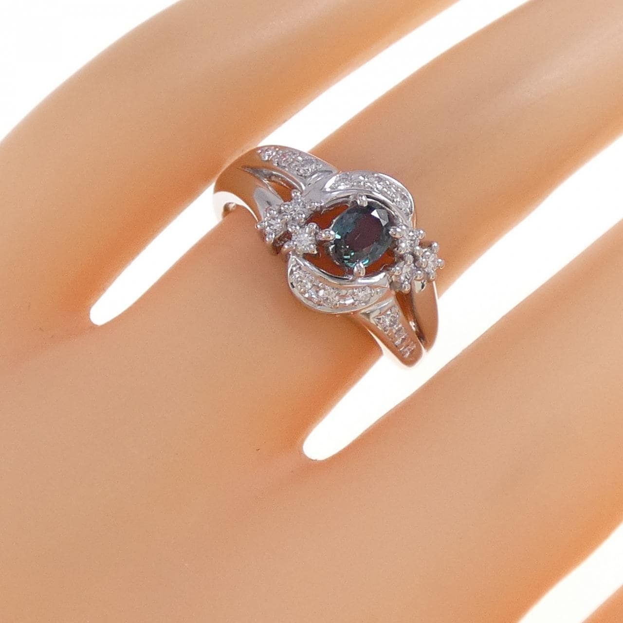 タサキ アレキサンドライト リング 0.36CT