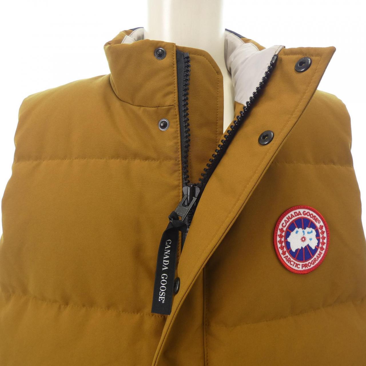 カナダグース CANADA GOOSE ダウンベスト