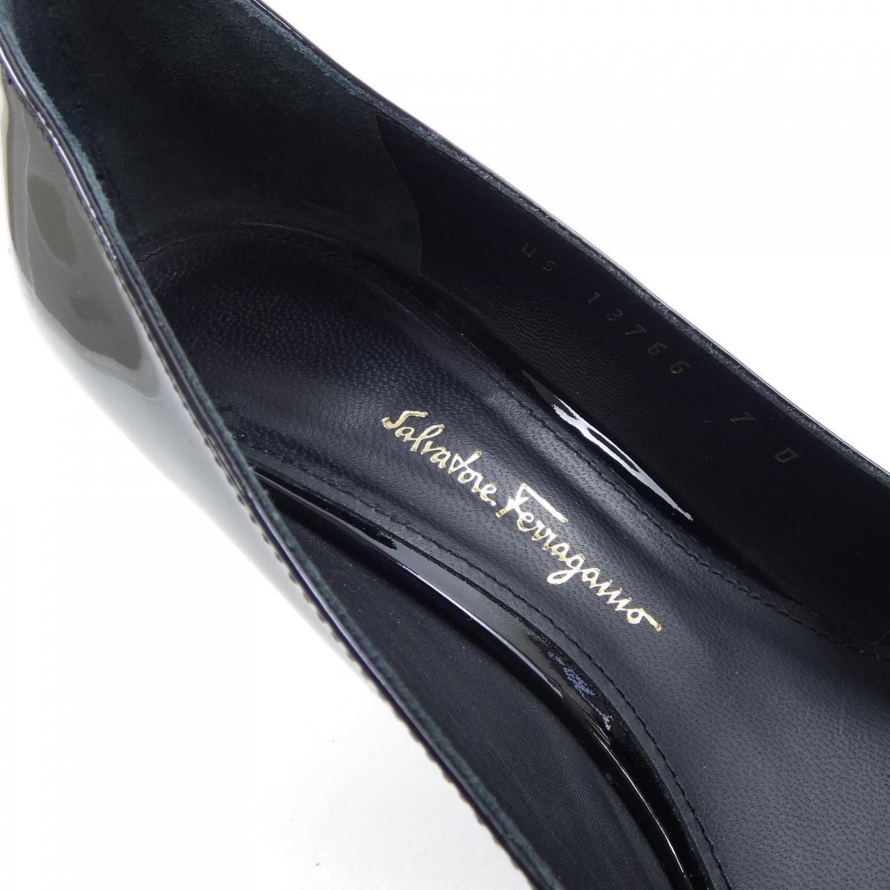 サルヴァトーレフェラガモ SALVATORE FERRAGAMO パンプス