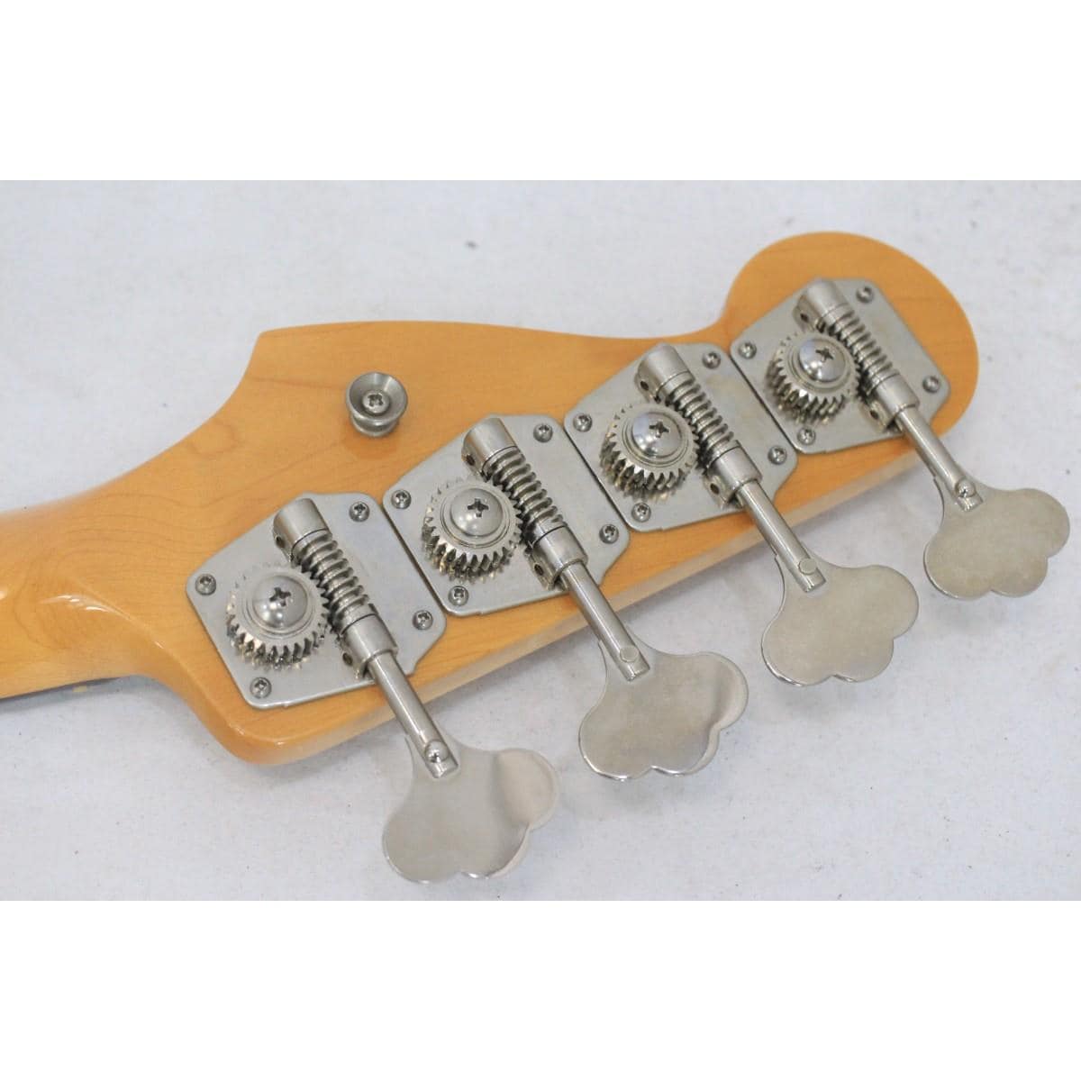 ＦＥＮＤＥＲ　６２　ＰＲＥＣＩＳＩＯＮ　ＢＡＳＳ