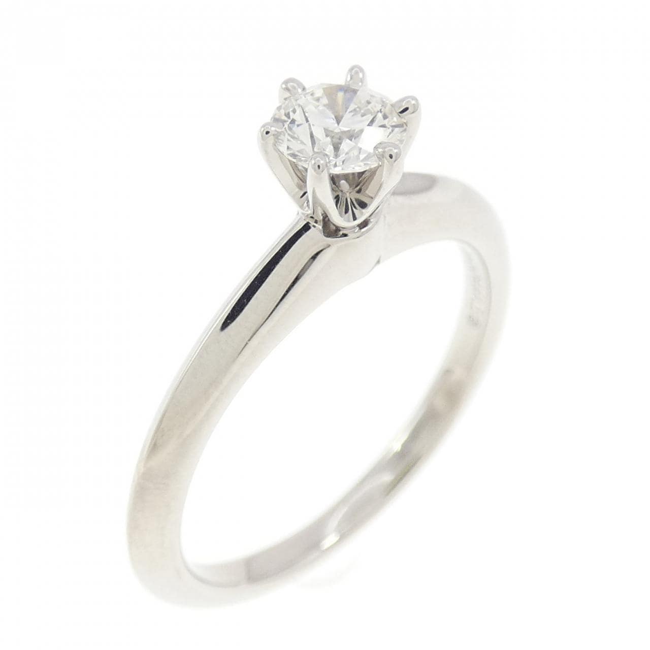 ティファニー クラシックソリティア リング 0.27CT