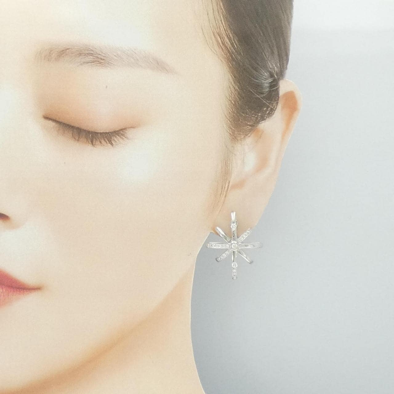 K18WG ダイヤモンド ピアス/イヤリング 0.28CT