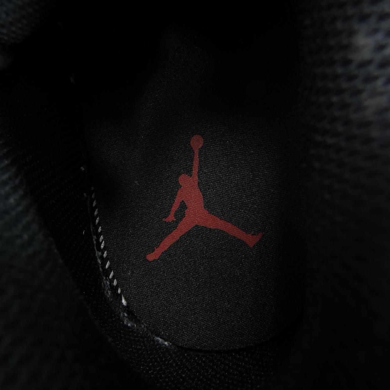 ナイキ ジョーダン NIKE JORDAN スニーカー