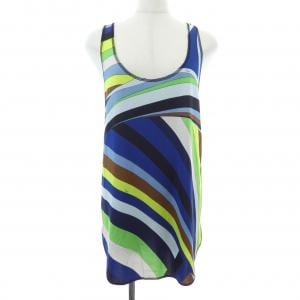 エミリオプッチ EMILIO PUCCI トップス