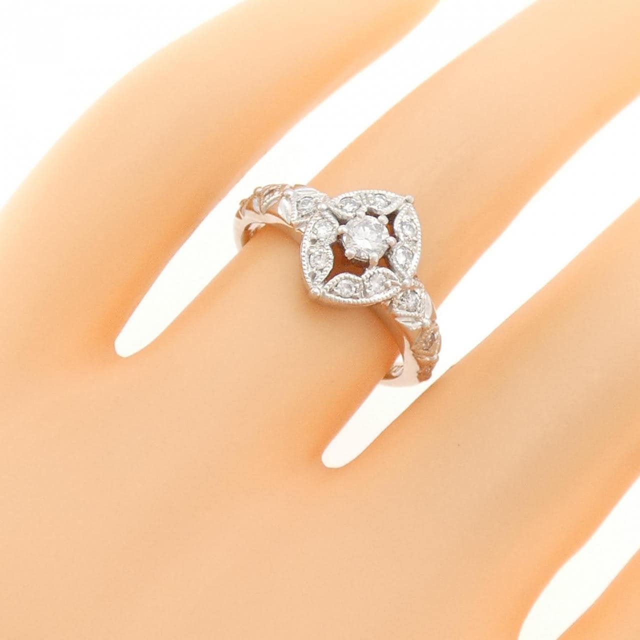 PT ダイヤモンド リング 0.15CT