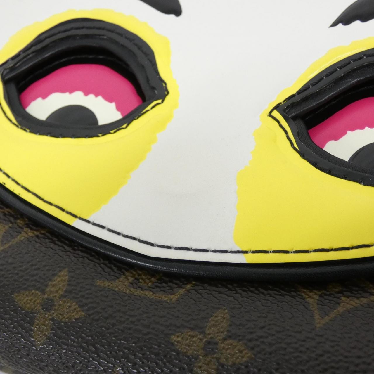 ルイヴィトン モノグラム(カブキ) ポシェット カブキ マスク M43532 ショルダーバッグ