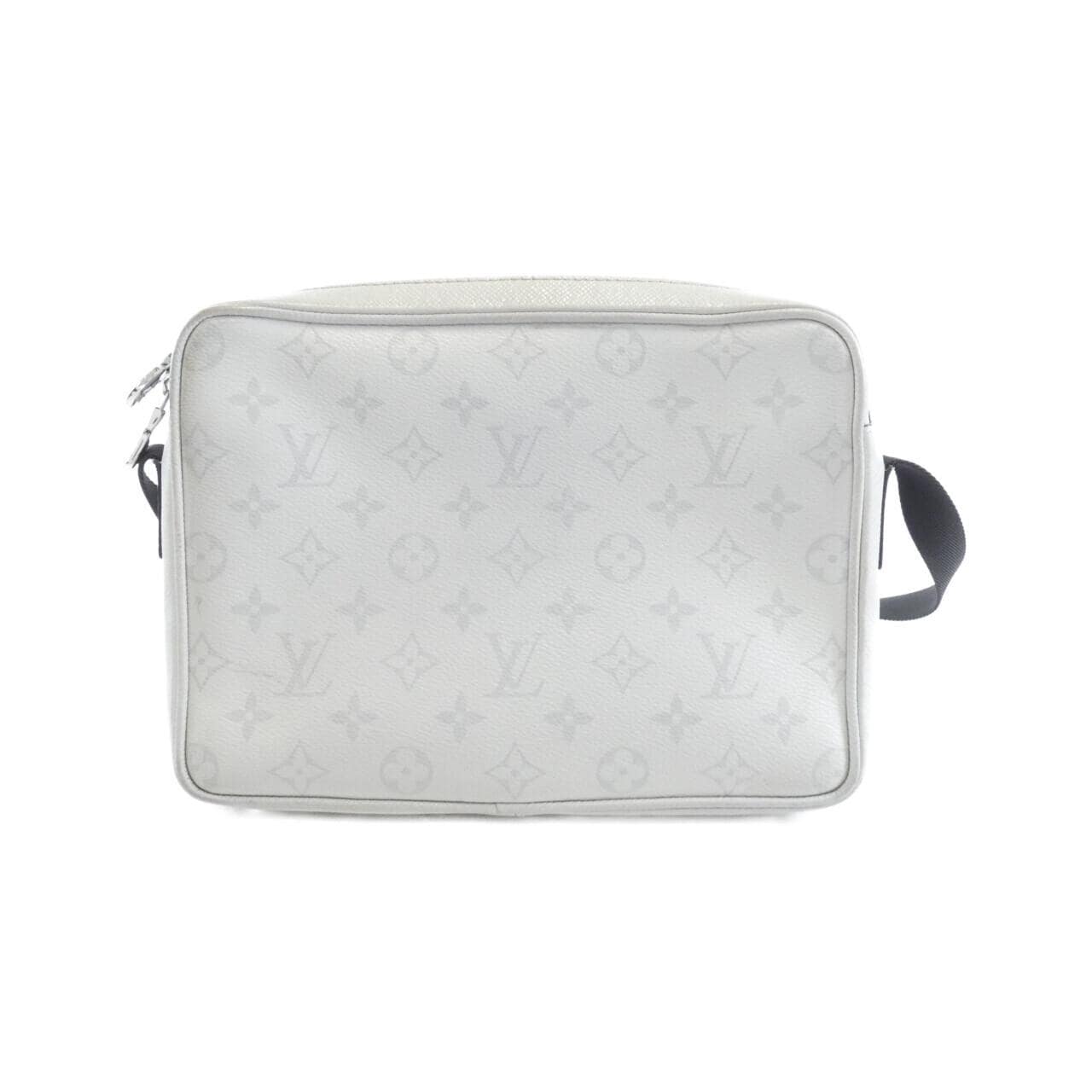 ルイヴィトン タイガ ラマ アウトドア メッセンジャー PM M30243 ショルダーバッグ