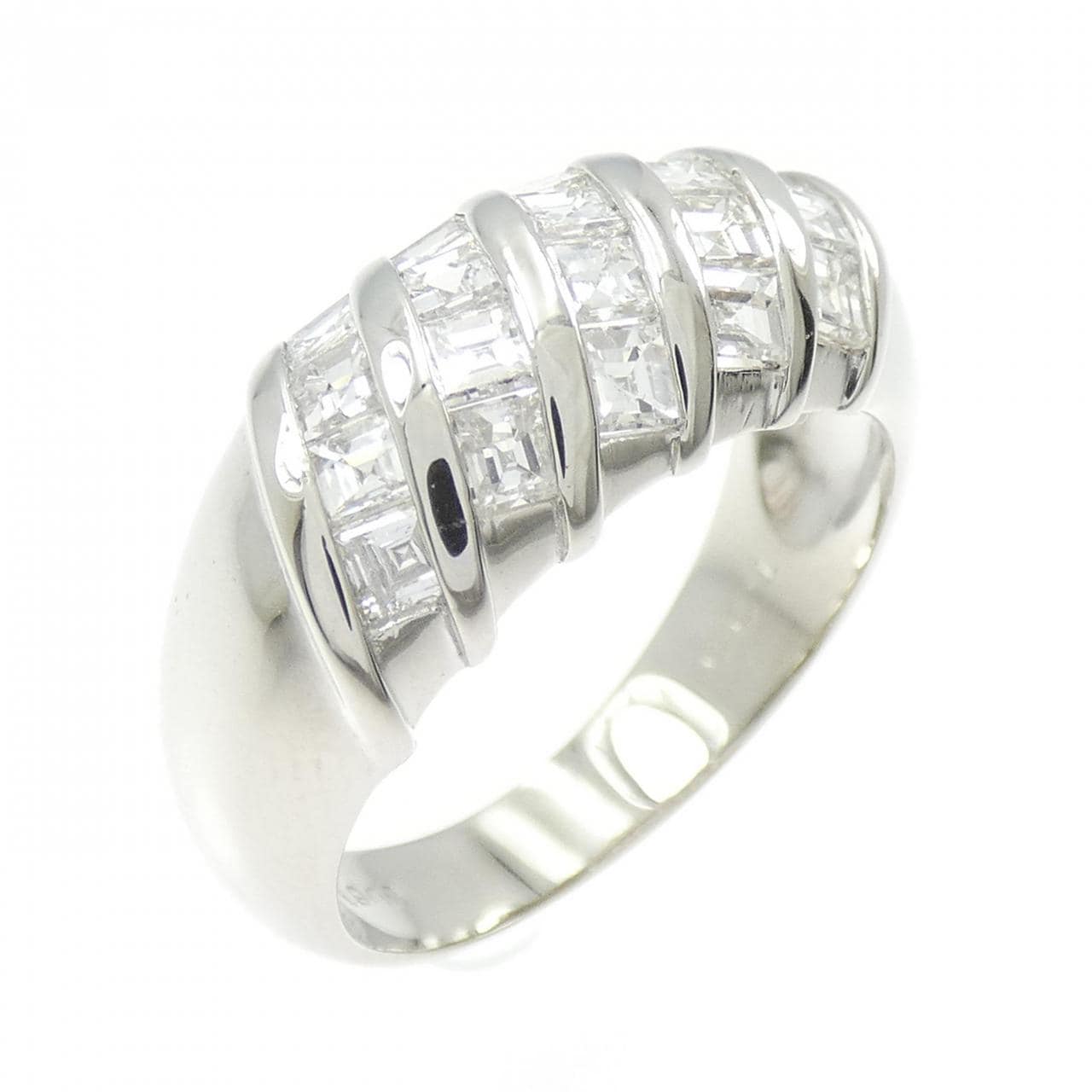 PT900 Diamond Ring 1.00CT