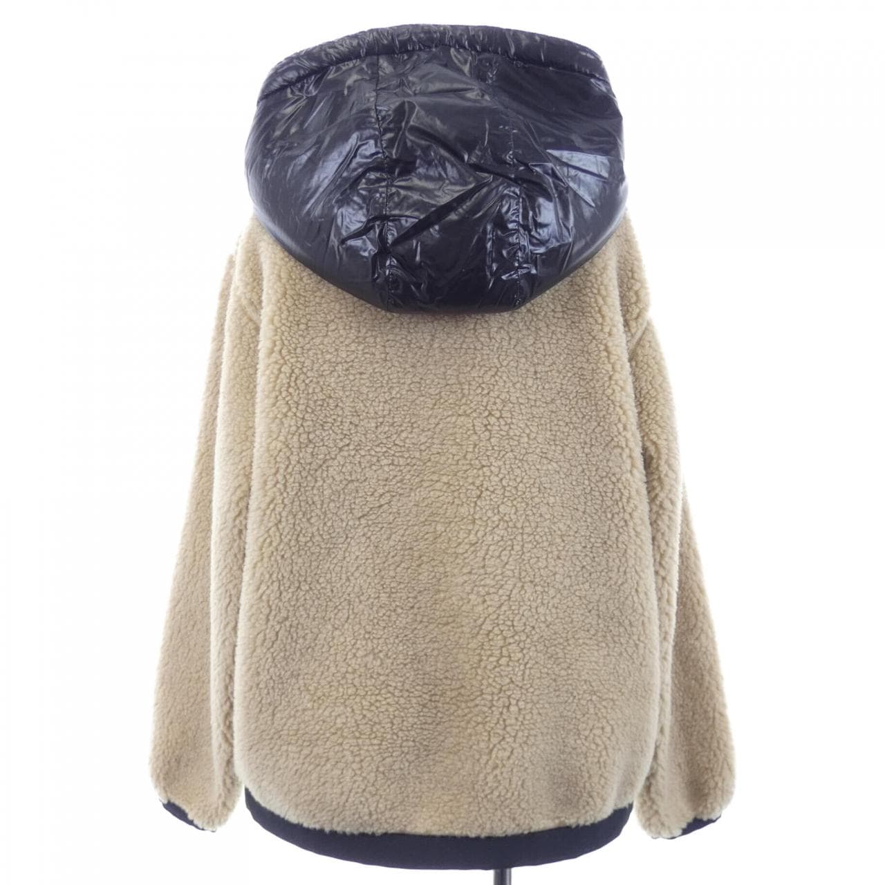 モンクレール MONCLER H2038G00011 パーカー