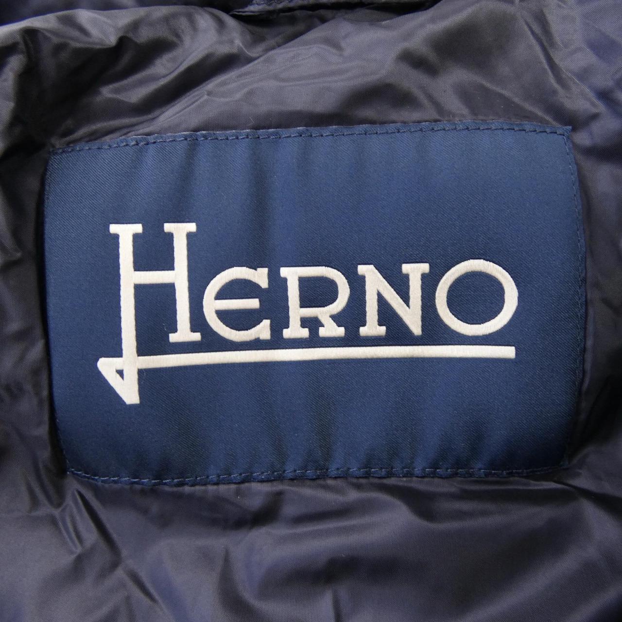 ヘルノ Herno ダウンジャケット