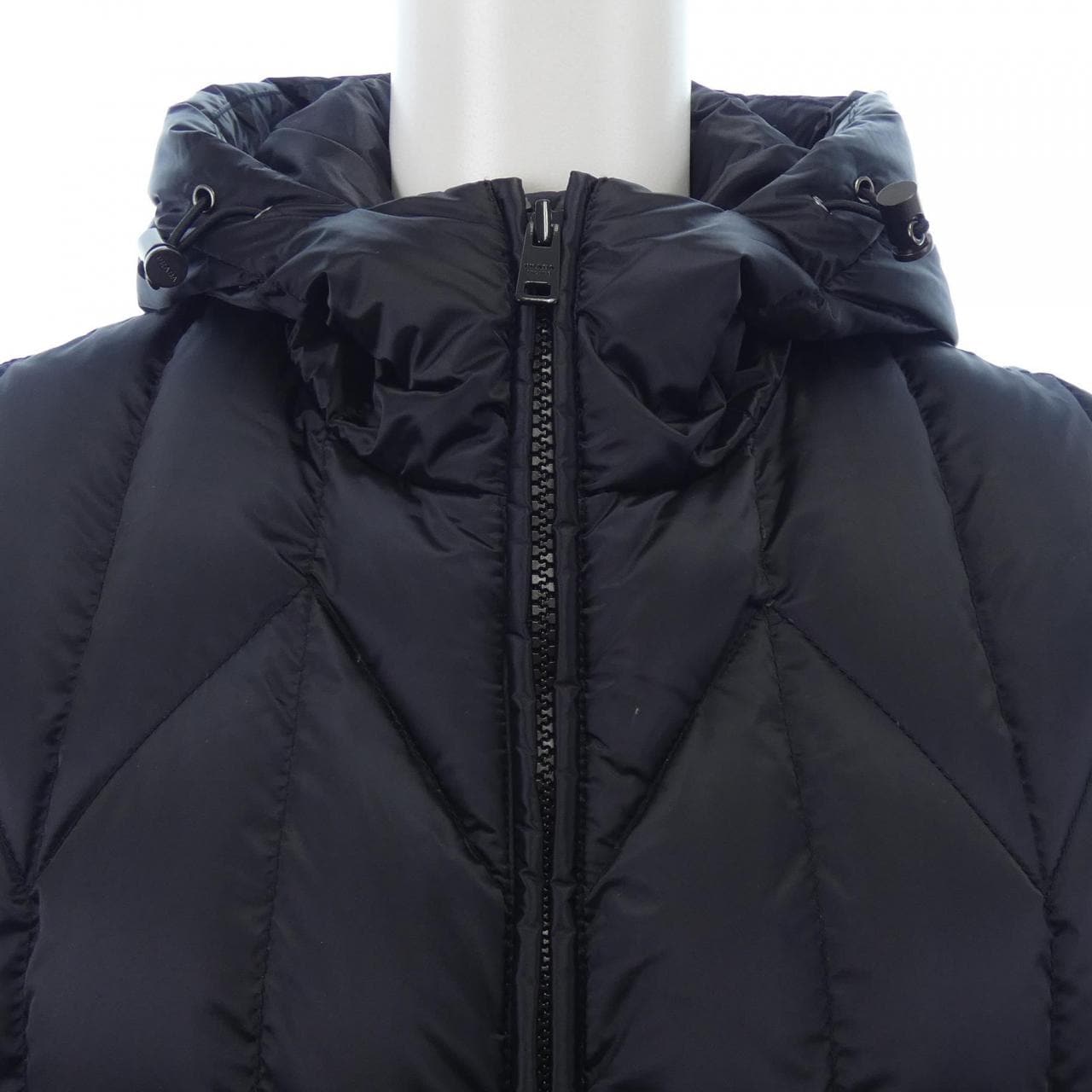 プラダ PRADA トライアングルロゴ 29B984 R152 1DAB ダウンベスト