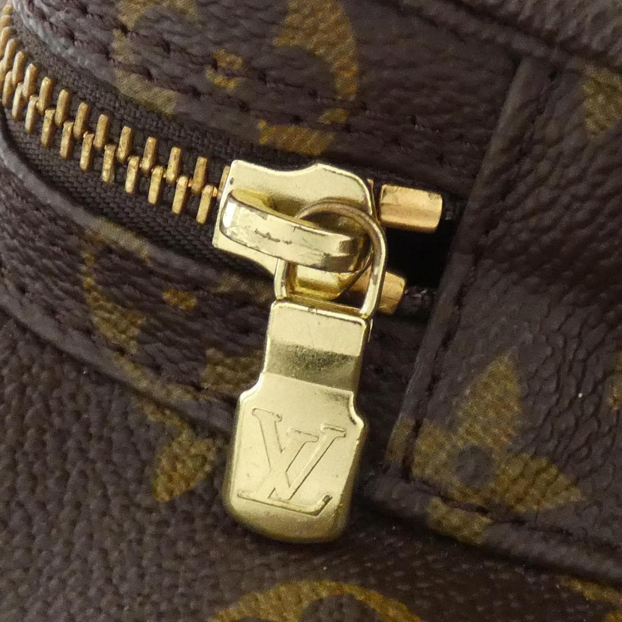 LOUIS VUITTON Monogram Monsouris GM M51135双肩包