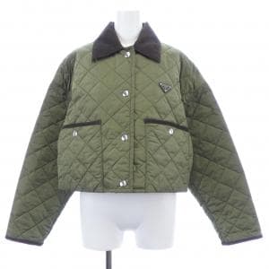 プラダ PRADA トライアングルロゴ クロップド キルティングジャケット 29X166 SOOO 1WQ9 ジャケット
