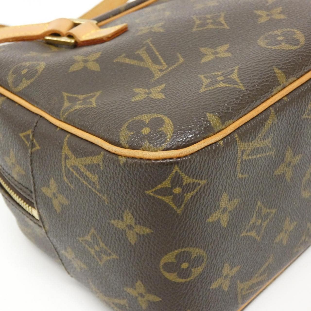 ルイヴィトン モノグラム シテ MM M51182 ショルダーバッグ