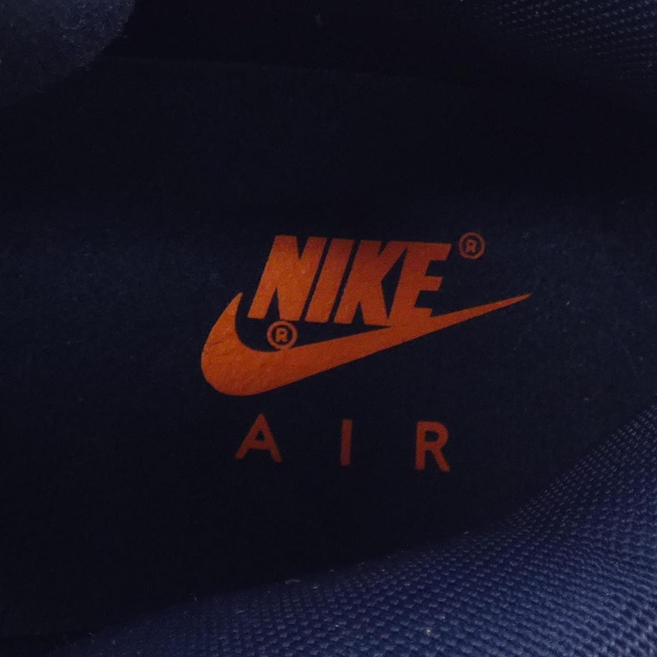 ナイキ NIKE CJ6125-100 スニーカー