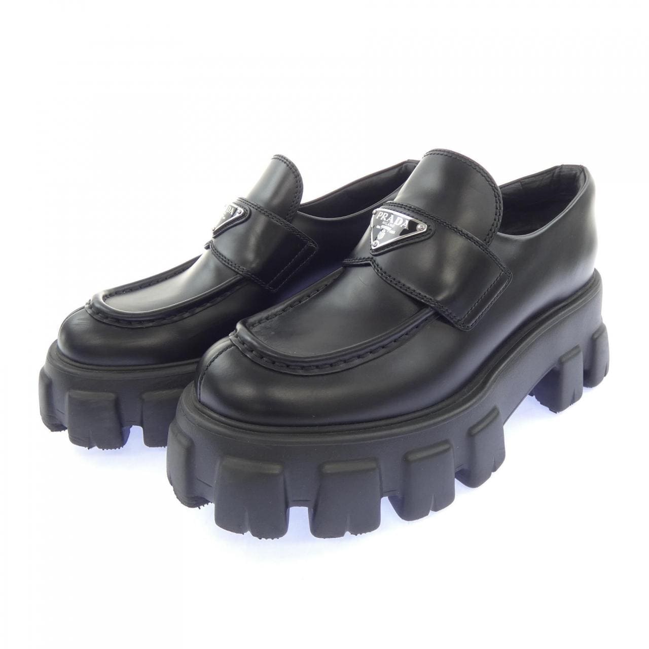 プラダ PRADA モノリス ローファー トライアングルロゴ 1D649M シューズ