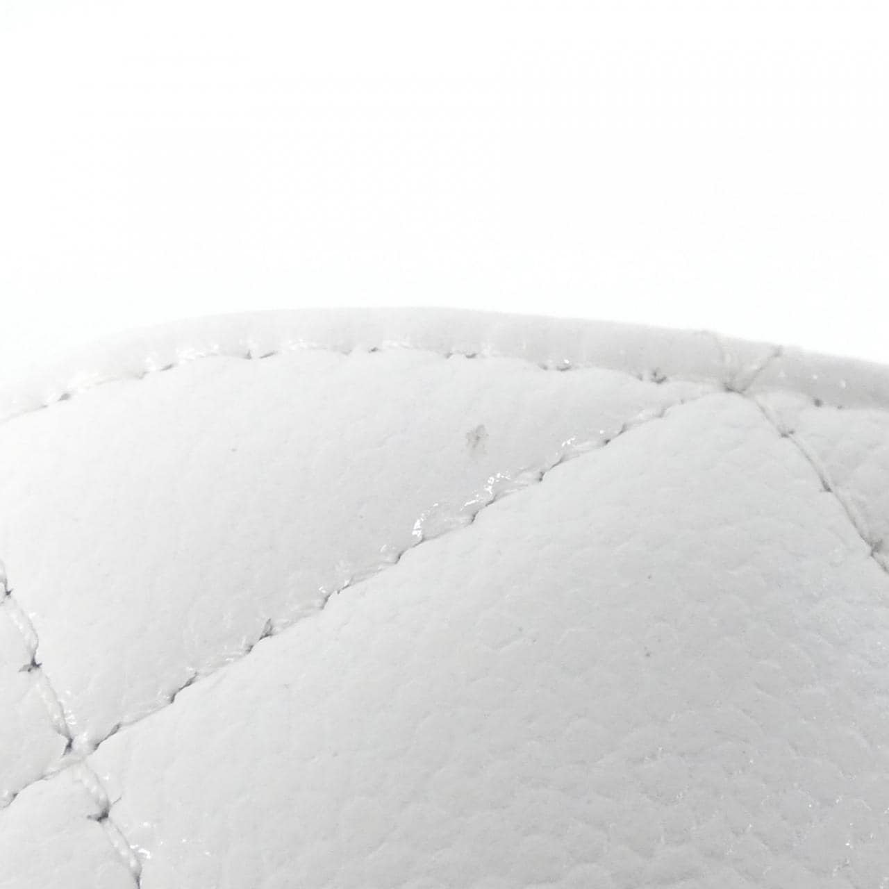 シャネル タイムレスクラシック ライン AP4000 チェーンクラッチ