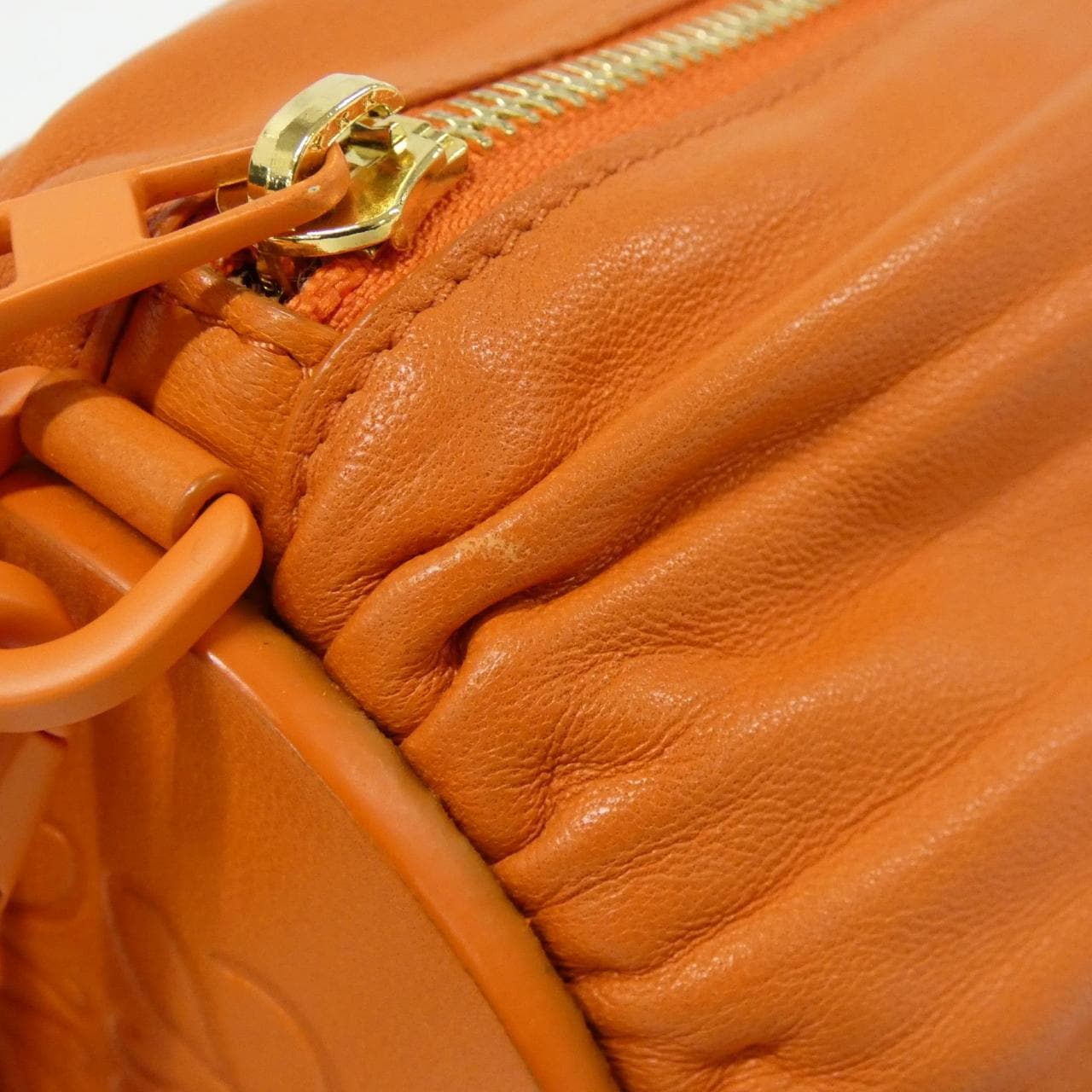 ロエベ ブレスレット ポーチ A912P84X15 ショルダーバッグ